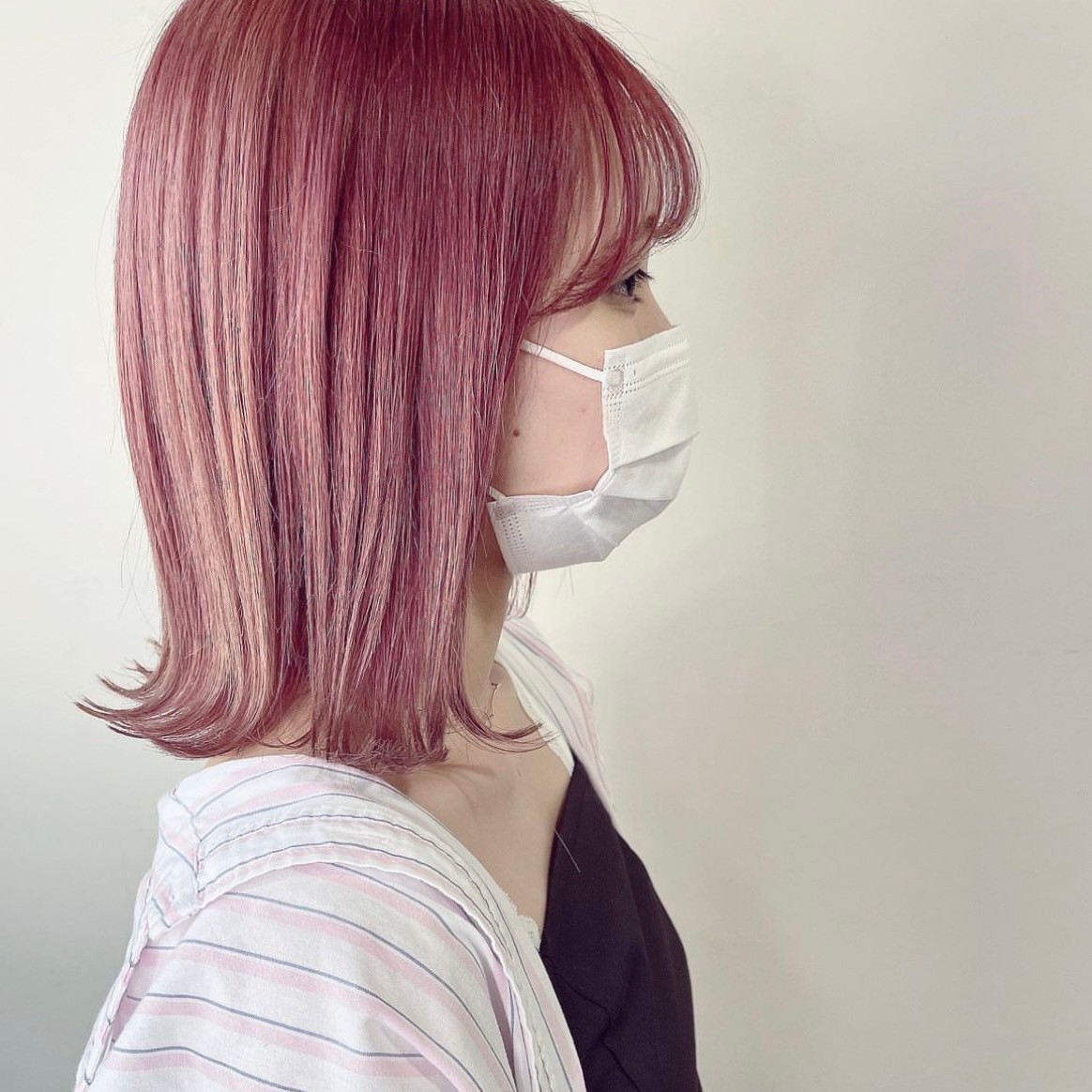 ヘアスタイルピンク ボブ